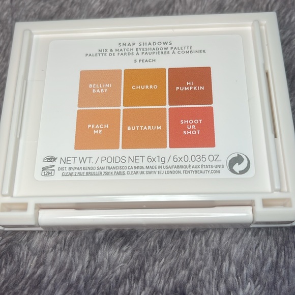 FENTY Peach SNAP SHADOWS MIX & MATCH EYESHADOW PALETTE - Picture 6 of 7